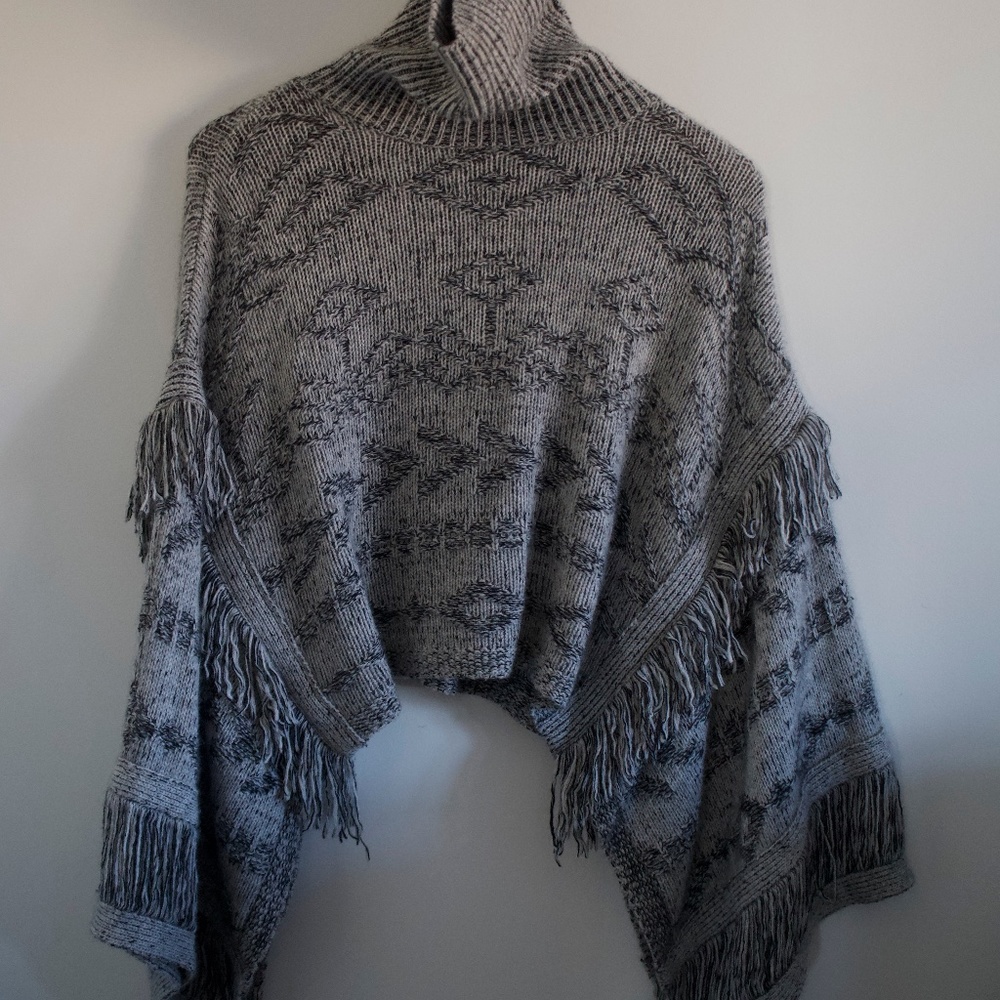 360 Cashmere Rocky Turtleneck Sweater. Size XS.